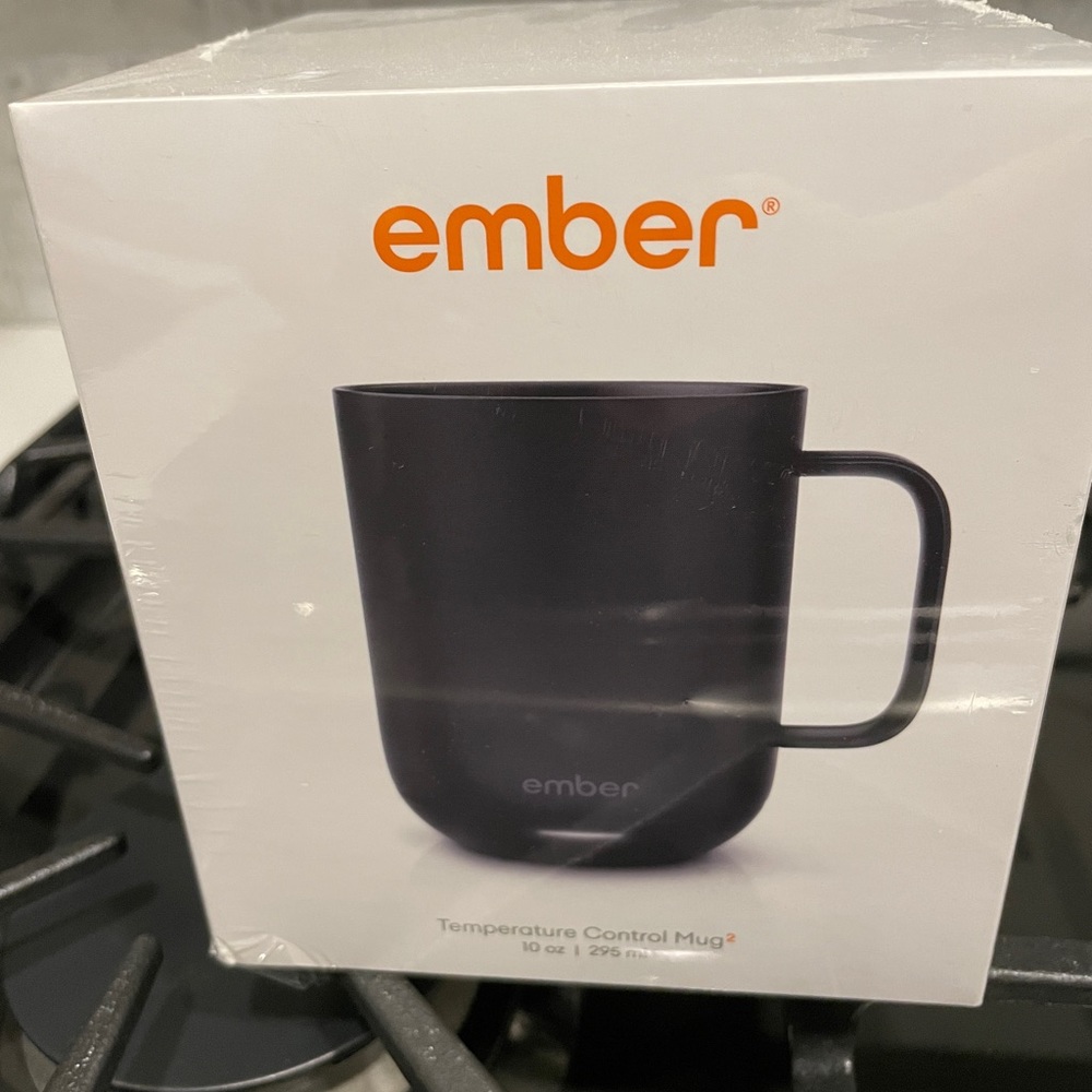 Brand new, still in plastic Ember Mug2 - 10oz black